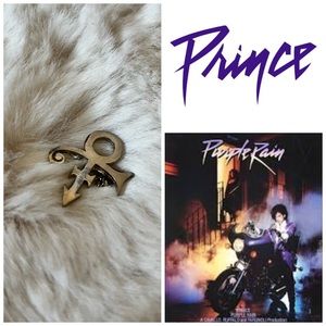 Prince’s “Love Symbol” metal pin *SUPER RARE*